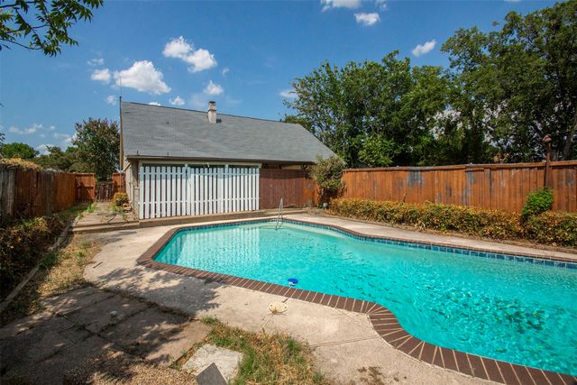 1808 Rainbow Drive, Richardson, TX 75081