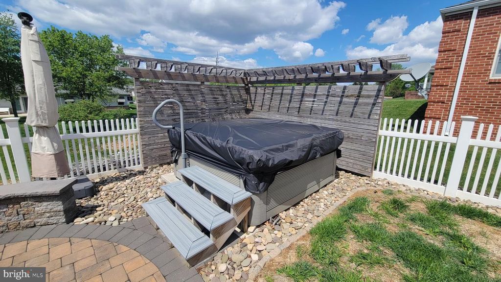 Image 16 of property listing at 1227 GRAND LEGACY DR, Hagerstown, MD 21740