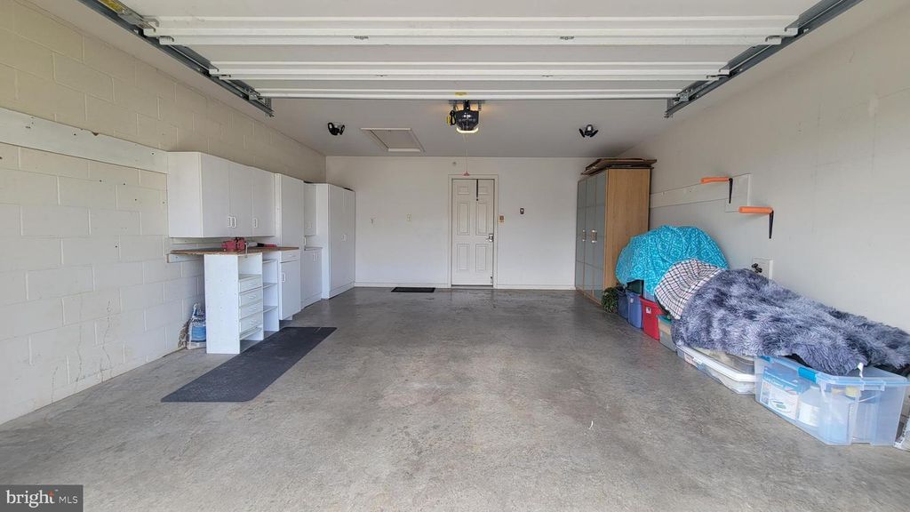 Image 17 of property listing at 1227 GRAND LEGACY DR, Hagerstown, MD 21740