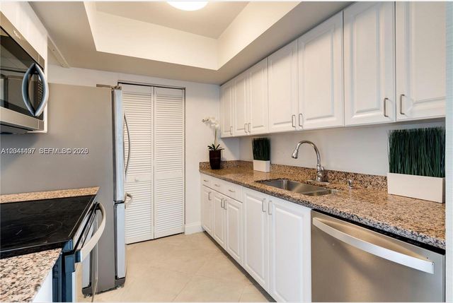 90 Alton Road 1207, Miami Beach, FL 33139