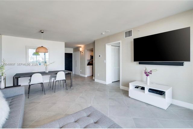 90 Alton Road 1207, Miami Beach, FL 33139