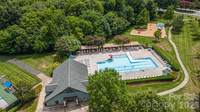 7533 Lady Bank Drive, Charlotte, NC 28269