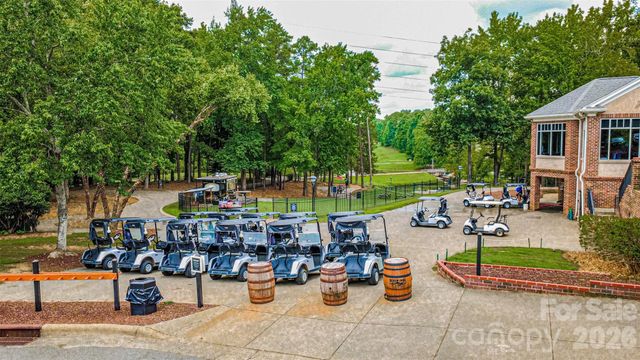 7533 Lady Bank Drive, Charlotte, NC 28269