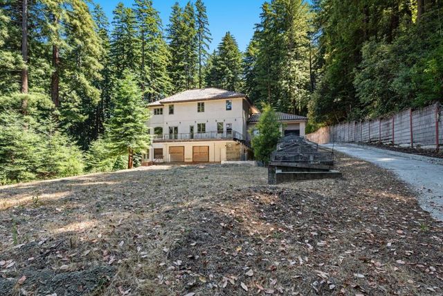 1 Reids Roost Road, Woodside, CA 94062