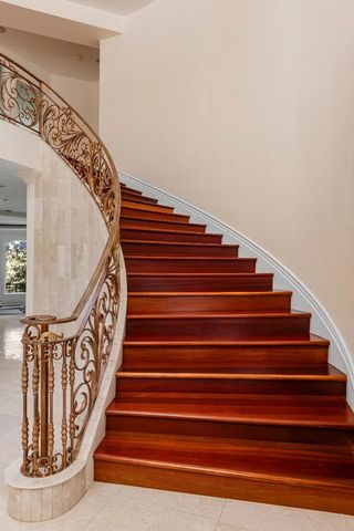 1 Reids Roost Road, Woodside, CA 94062