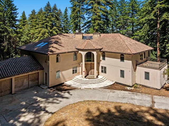 1 Reids Roost Road, Woodside, CA 94062