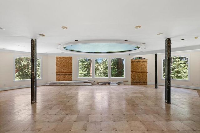 1 Reids Roost Road, Woodside, CA 94062