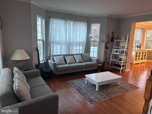 6949 HERITAGE XING, Glen Burnie, MD 21060