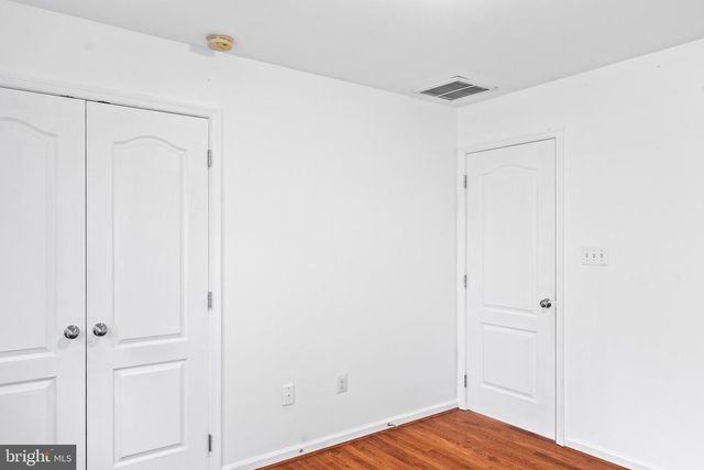 6949 HERITAGE XING, Glen Burnie, MD 21060