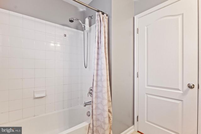 6949 HERITAGE XING, Glen Burnie, MD 21060