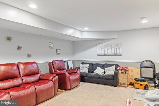 6949 HERITAGE XING, Glen Burnie, MD 21060