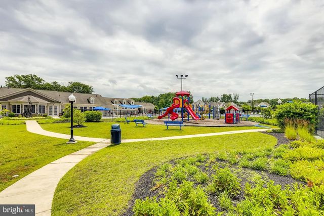 6949 HERITAGE XING, Glen Burnie, MD 21060