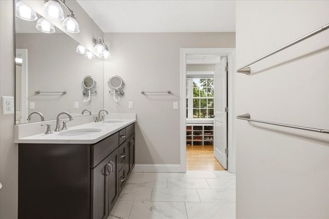 2A Thayer Farm Rd, Attleboro, MA 02703