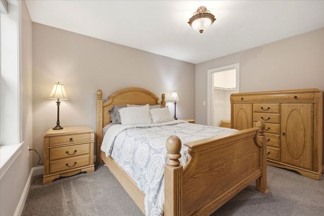 2A Thayer Farm Rd, Attleboro, MA 02703