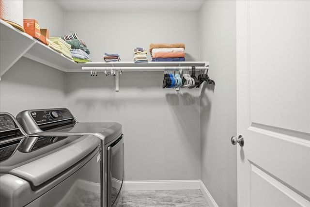 2A Thayer Farm Rd, Attleboro, MA 02703