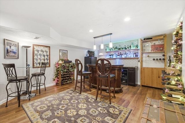2A Thayer Farm Rd, Attleboro, MA 02703