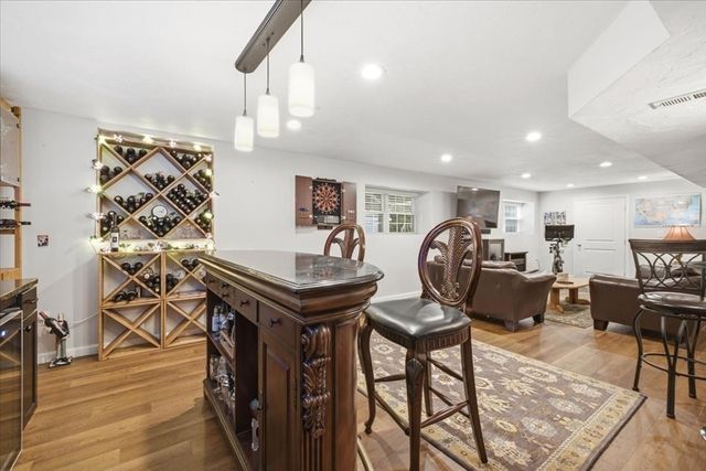 2A Thayer Farm Rd, Attleboro, MA 02703