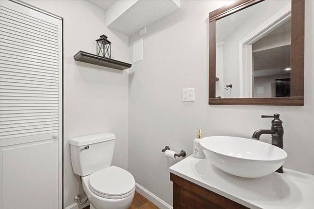 2A Thayer Farm Rd, Attleboro, MA 02703