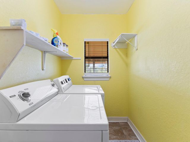 2342 County Road 297, Sargent, TX 77414