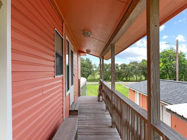 2342 County Road 297, Sargent, TX 77414