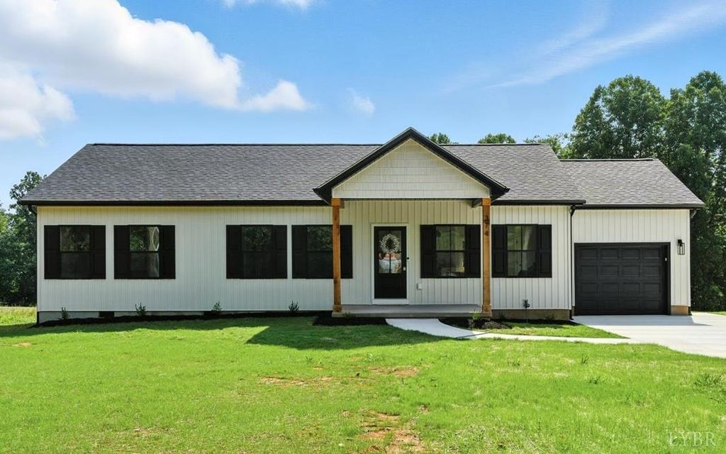 374 Kentmoor Farm Road, Madison Heights, VA 24572