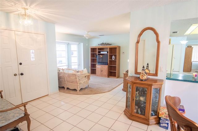 274 LORRAINE AVENUE, Venice, FL 34293