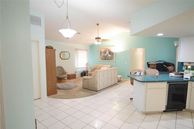 274 LORRAINE AVENUE, Venice, FL 34293