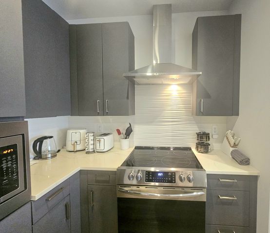 303 31st Ave N Apt 307, Nashville, TN 37203