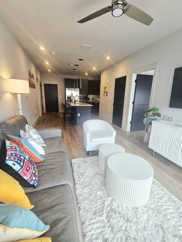 303 31st Ave N Apt 307, Nashville, TN 37203