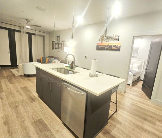 303 31st Ave N Apt 307, Nashville, TN 37203