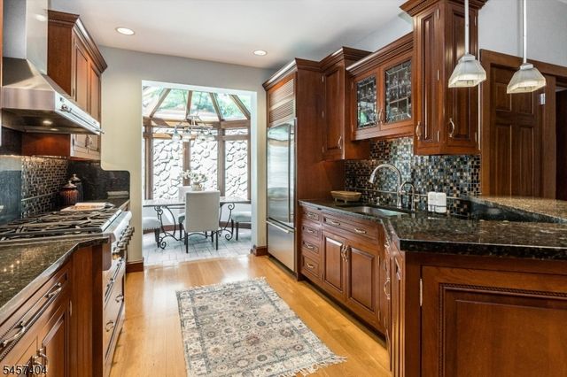 174 Highland Ave, Montclair Twp., NJ 07042