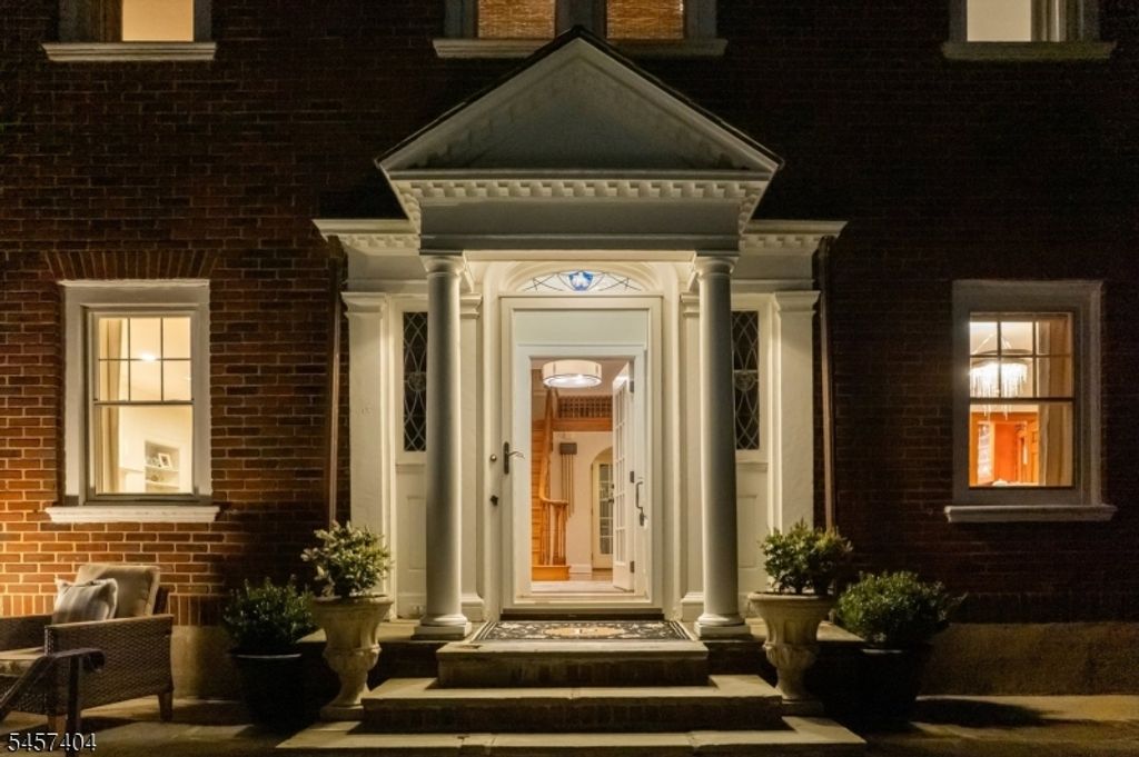 174 Highland Ave, Montclair Twp., NJ 07042