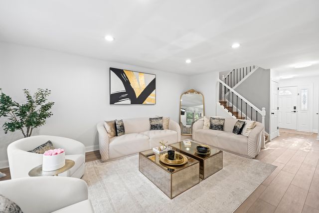 16411 Oxford Drive, Tinley Park, IL 60477