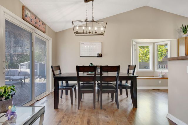 745 Mill Run Circle, Eagan, MN 55123