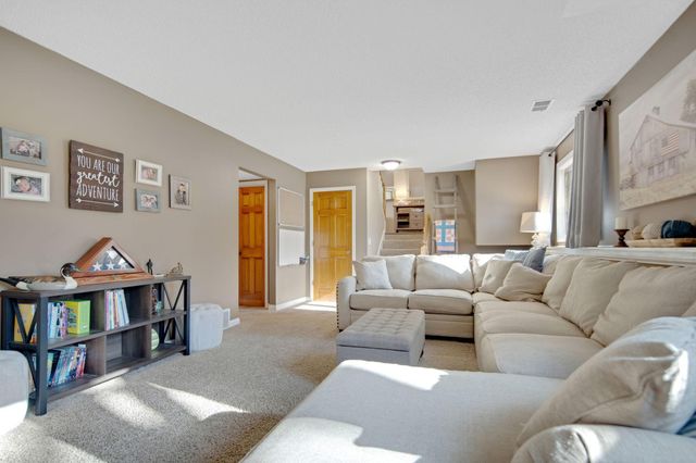 745 Mill Run Circle, Eagan, MN 55123