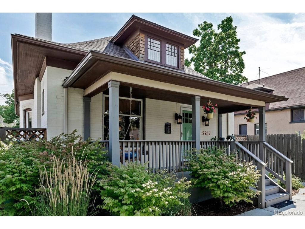 2952 W Denver Pl, Denver, CO 80211