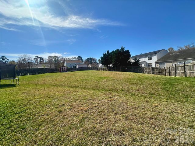 9610 Duxford Lane, Charlotte, NC 28269