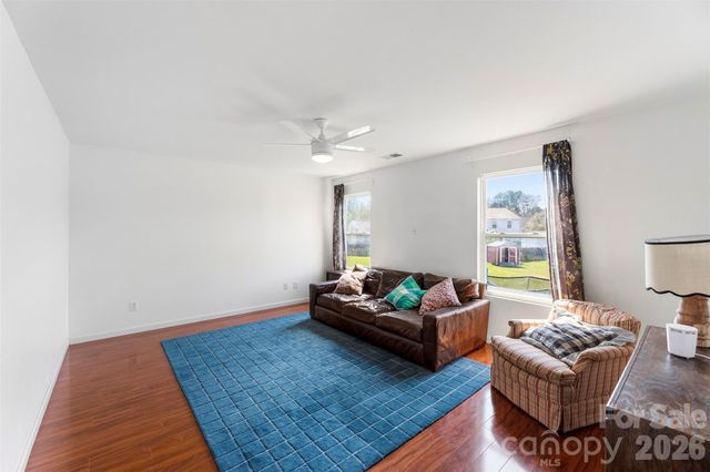 9610 Duxford Lane, Charlotte, NC 28269