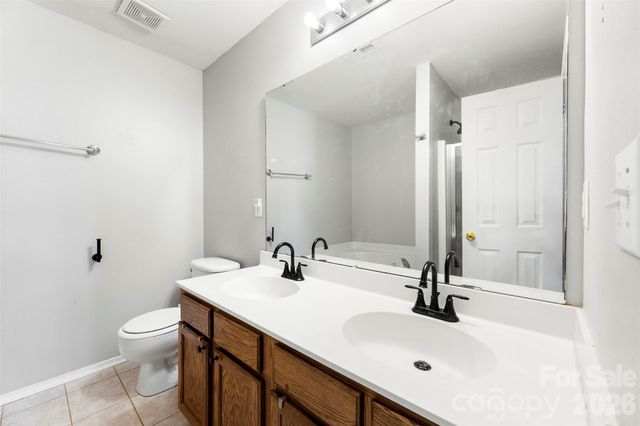 9610 Duxford Lane, Charlotte, NC 28269