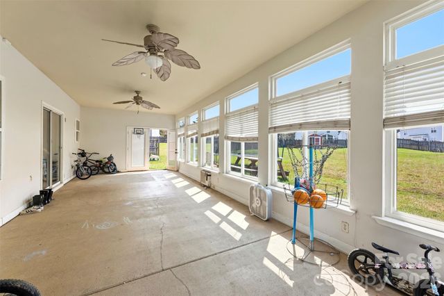 9610 Duxford Lane, Charlotte, NC 28269