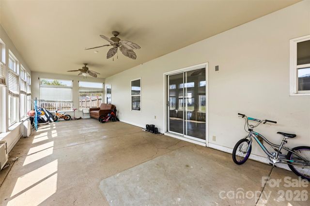 9610 Duxford Lane, Charlotte, NC 28269