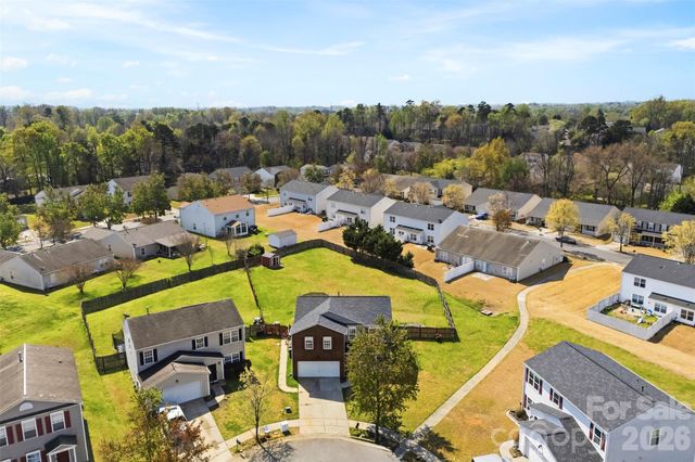 9610 Duxford Lane, Charlotte, NC 28269