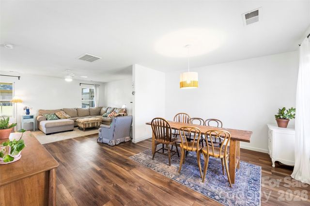 9610 Duxford Lane, Charlotte, NC 28269
