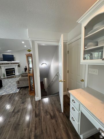 1976 E RIVER BOTTOMS ROAD 1100, Springville, UT 84663