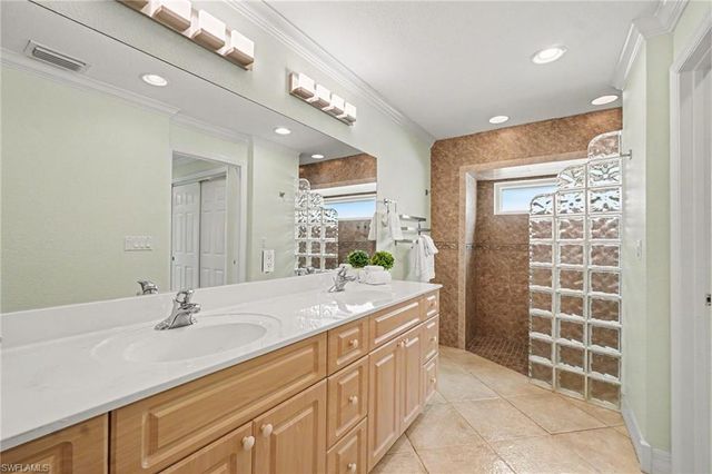 12001 SW Kingsway CIR, Lake Suzy, FL 34269