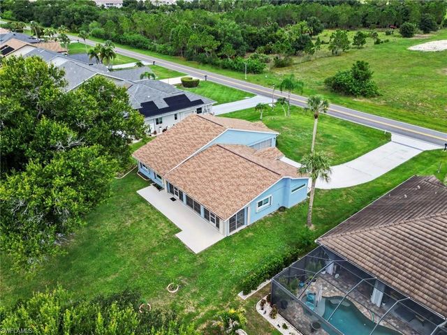 12001 SW Kingsway CIR, Lake Suzy, FL 34269