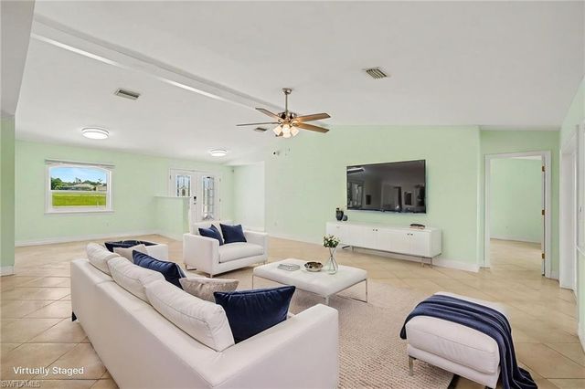 12001 SW Kingsway CIR, Lake Suzy, FL 34269