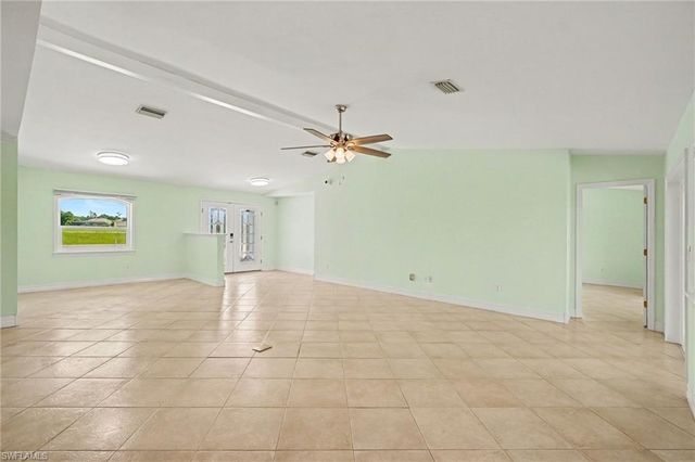 12001 SW Kingsway CIR, Lake Suzy, FL 34269