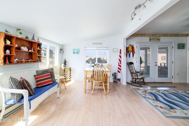 14 S Los Angeles Drive, Little Egg Harbor, NJ 08087