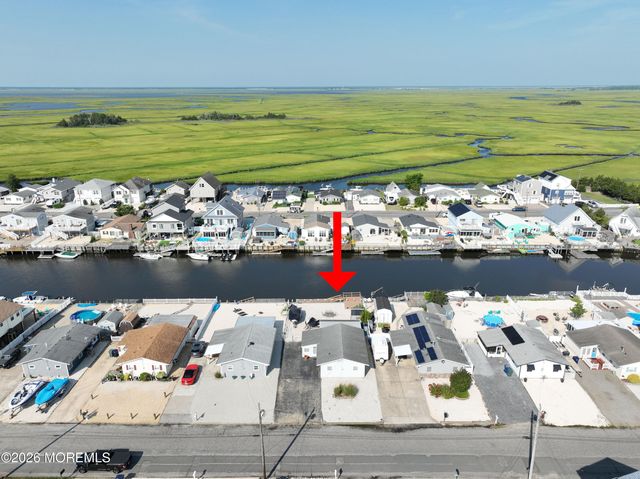 14 S Los Angeles Drive, Little Egg Harbor, NJ 08087